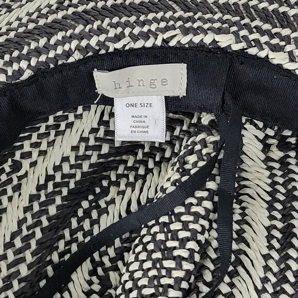 Hinge Two Tone Panama Hat Black White Wide Brim Woven Straw Pom Pom Summer NWOT - Picture 5 of 16